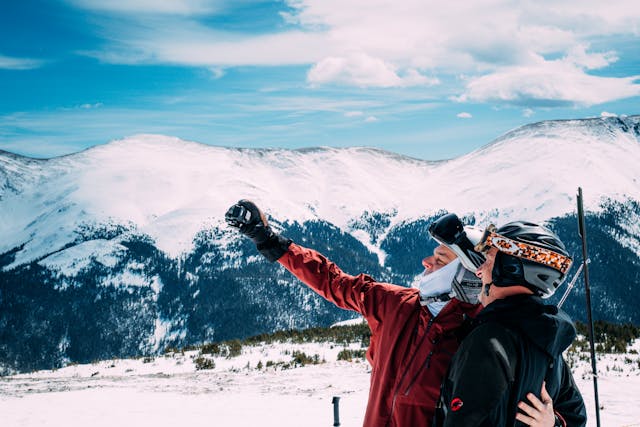 Por qué marzo es el mes perfecto para esquiar en Baqueira: descubre sus ventajas