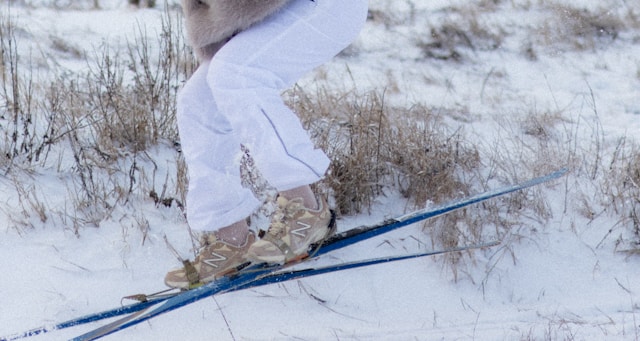 Cuida tus rodillas mientras esquías: consejos para evitar lesiones